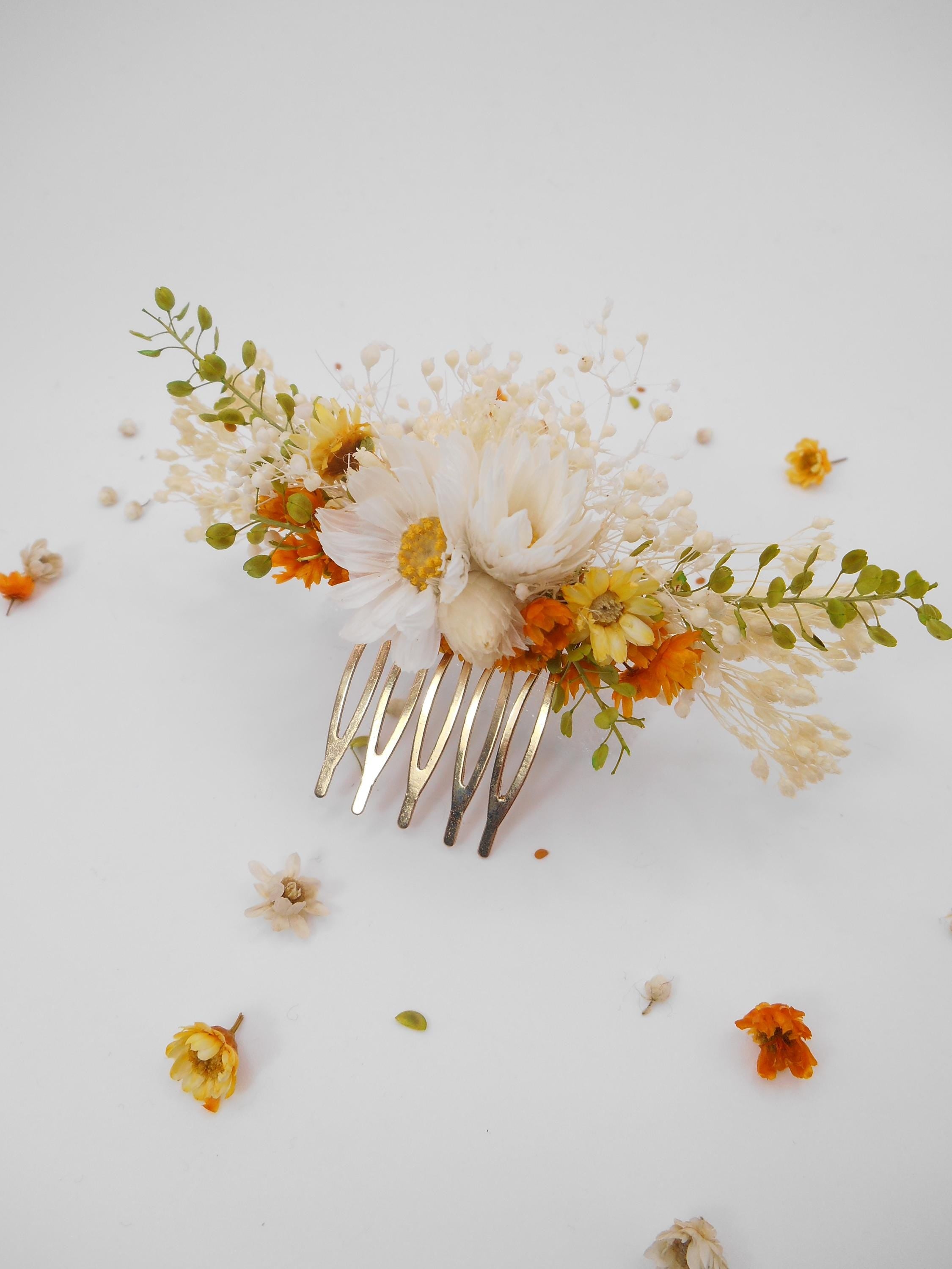 Terrakotta-Orange Blumen & Weiße Gänseblümchen Haarkamm | Rost Herbst Hochzeit Braut Haarschmuck, Hochzeitsgast Blumenclip, Boho Brautjungfern Geschenk