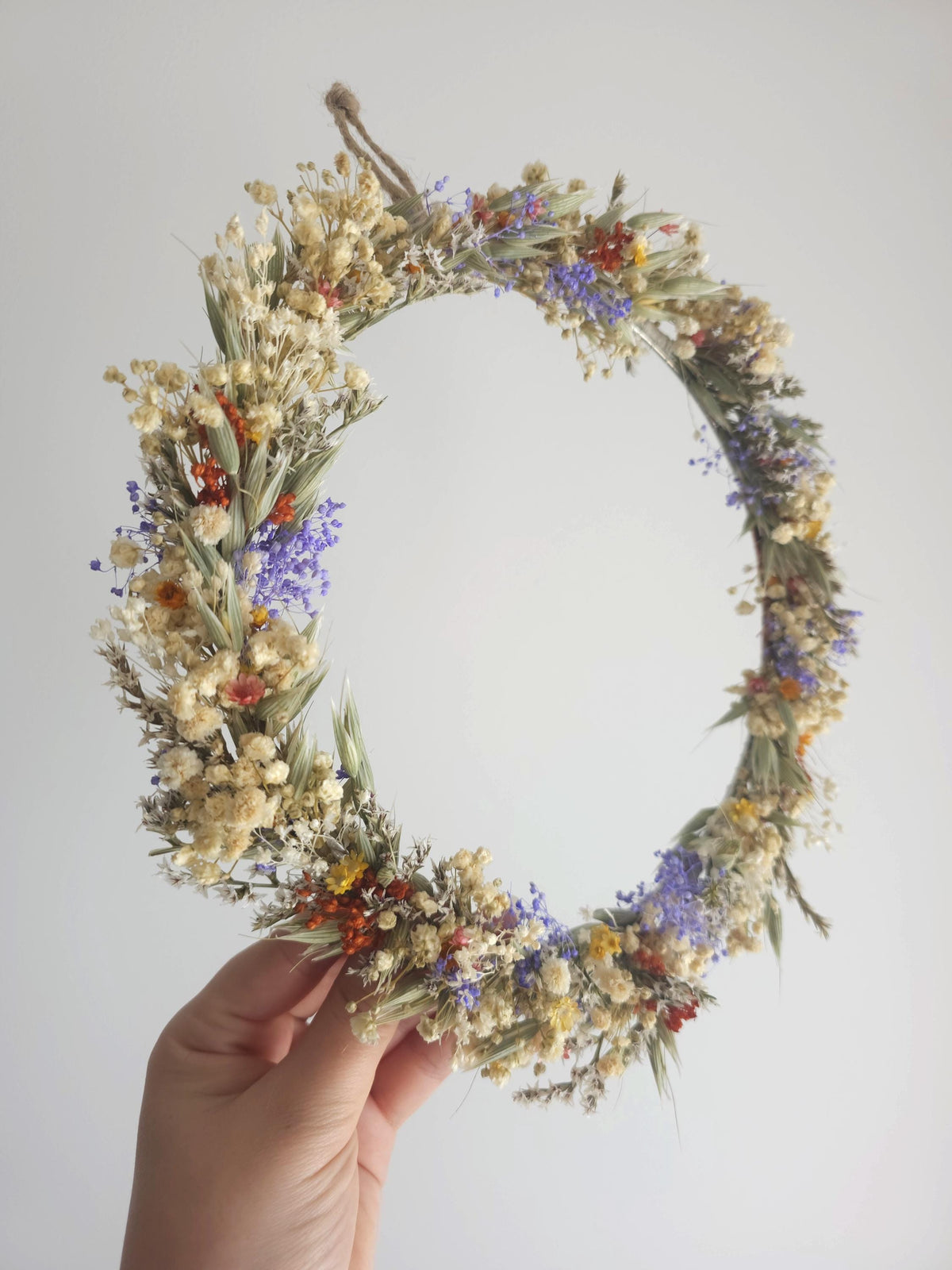 Bunter Türkranz, getrocknete Blumenanordnung, handgemachte Wanddekor