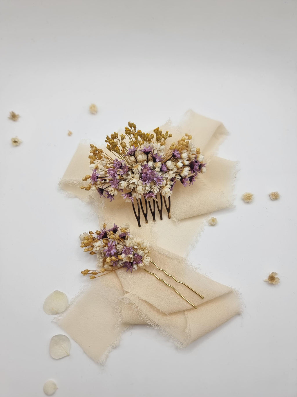 Lavendel & Lila Getrockneter Blumen-Haarkamm | Lila Braut-Haarschmuck, Verspielte Hochzeitshaarspange