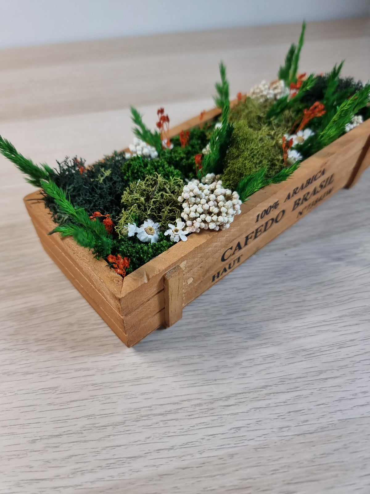 Grünes Gesteck mit Moos und Trockenblumen, Geschenk für Ihn, Schreibtisch- und Wohnzimmerdeko 