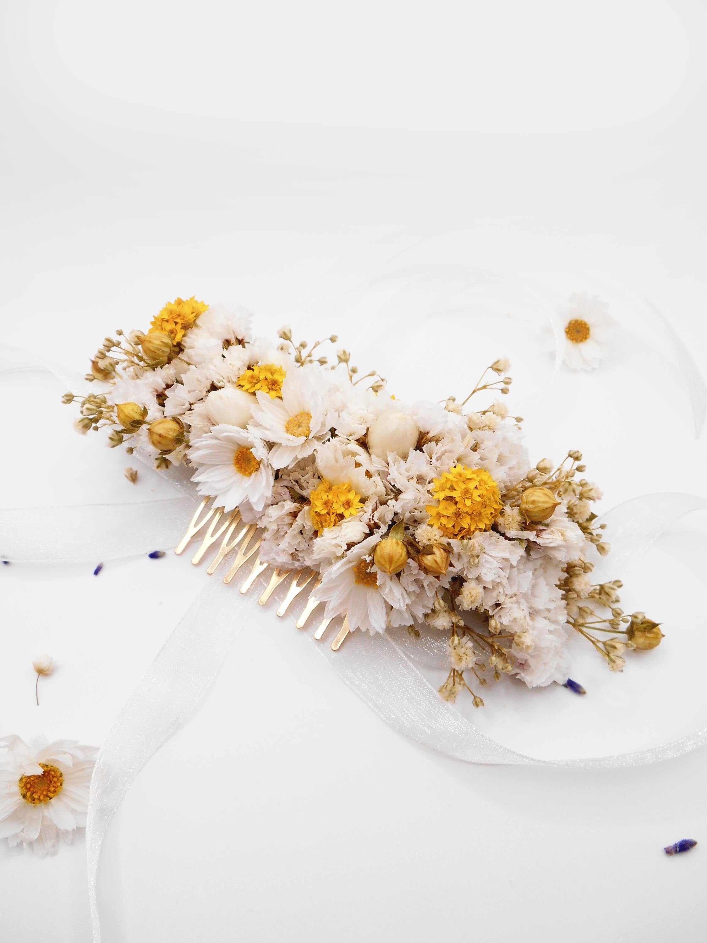 Haarkamm mit getrockneten weißen Gänseblümchen, Haarkamm mit getrockneten Elfenbein- & Goldblumen | Vintage Brautkopfschmuck, rustikaler Hochzeitsgast-Gänseblümchen-Clip, Boho-Chic Brautjungfern-Haarschmuck