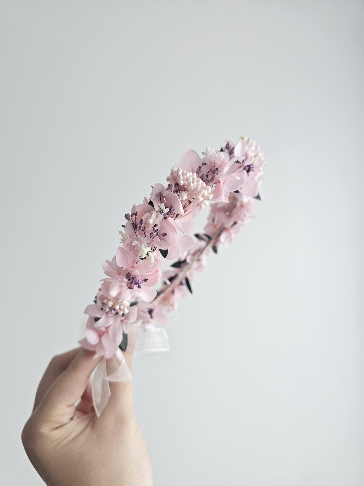 Rosa und lila Brautkrone, kleiner zierlicher Haarkranz mit Hortensie und Feldblumen
