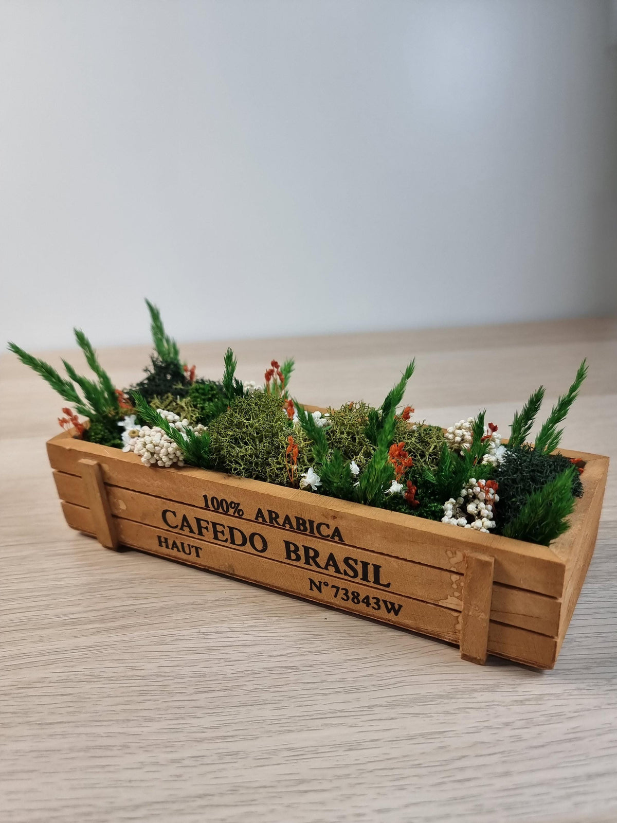 Grünes Gesteck mit Moos und Trockenblumen, Geschenk für Ihn, Schreibtisch- und Wohnzimmerdeko 