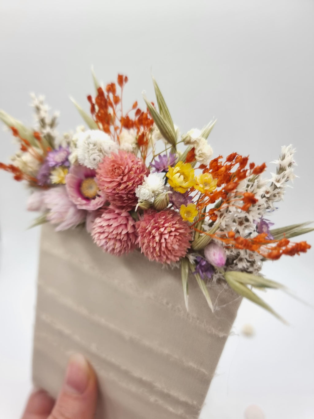 Pastellrosa Einstecktuchblume, Buntes Bräutigam-Knopfloch, Handgemachtes Hochzeitsaccessoire-Set