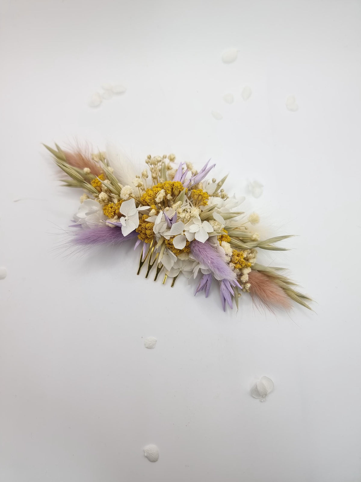 Hochzeits-Set in Lavendel und Gelb: Braut- und Brautjungfernstrauß, Blumen-Haarkamm, Hochzeitsdekoration